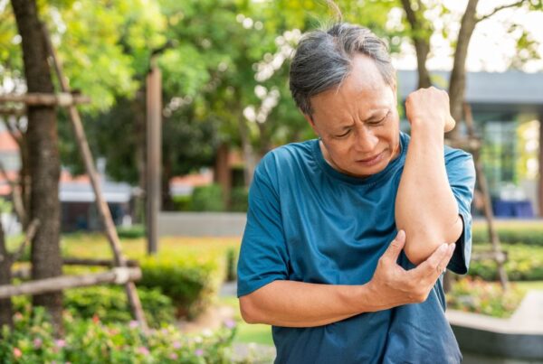 How to Fix Inner Elbow Pain and Medial Epicondylitis